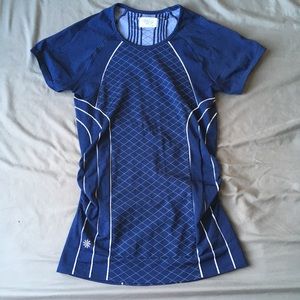 Athleta Speedlight Workout Tee